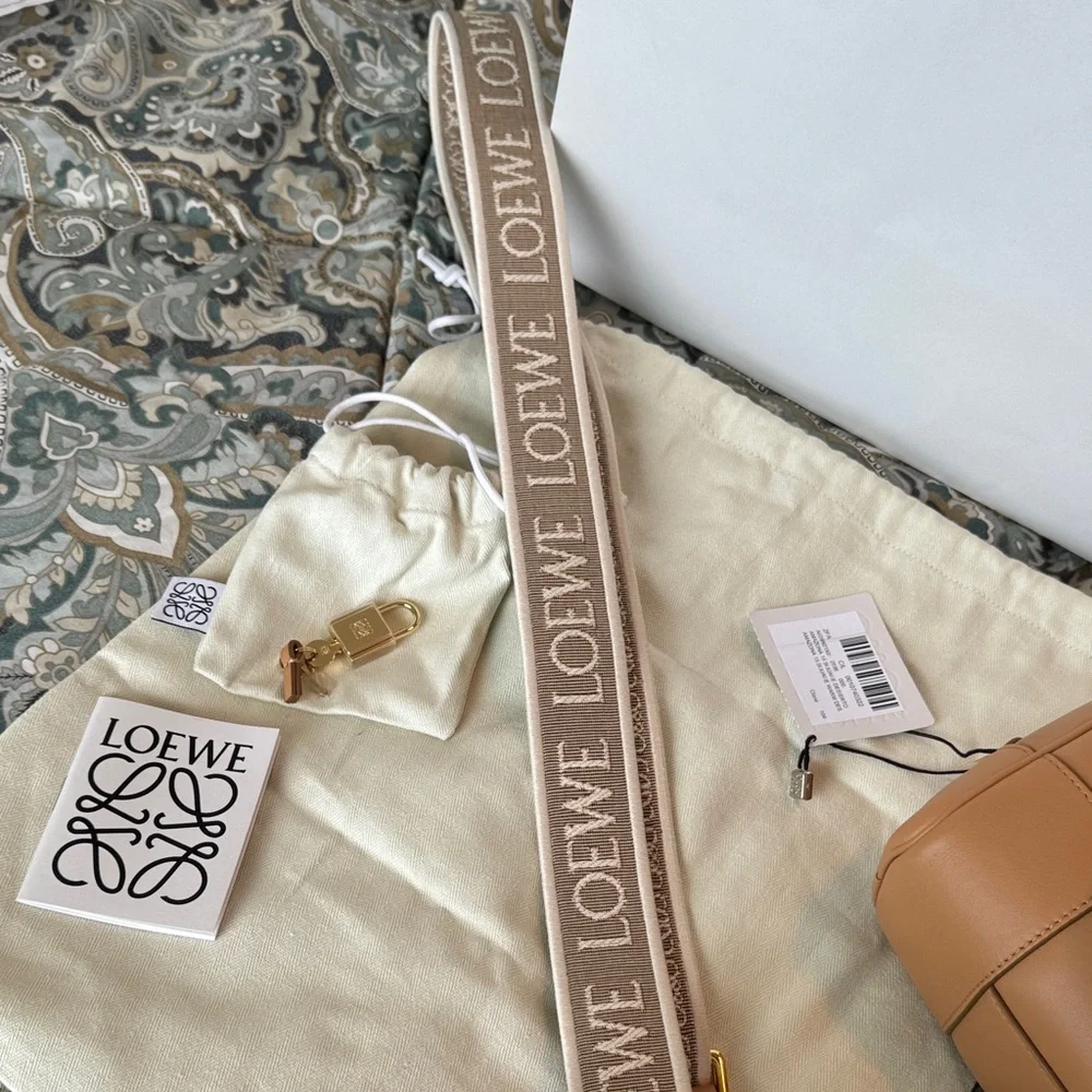 NWT LOEWE Camel Amazona 16 2-Way Bag w/tags and packaging - Picture 9 of 10